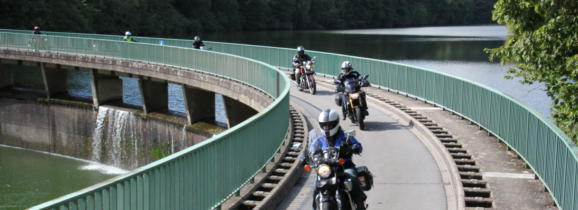 Motorrijbewijspoint Zaandam contact